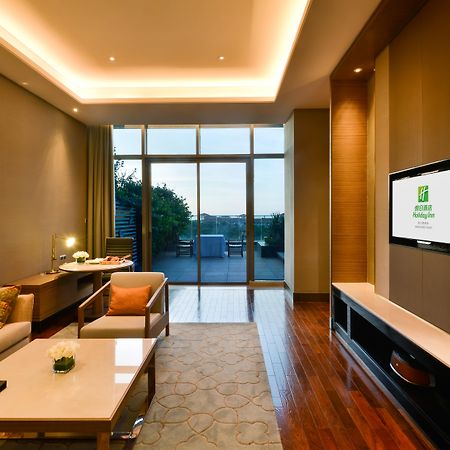 Holiday Inn Haikou West Coast By Ihg Exteriör bild