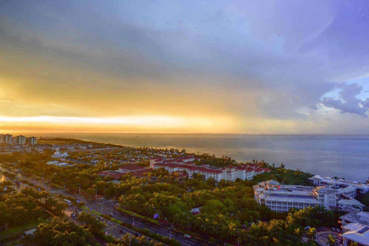 Holiday Inn Haikou West Coast By Ihg Exteriör bild