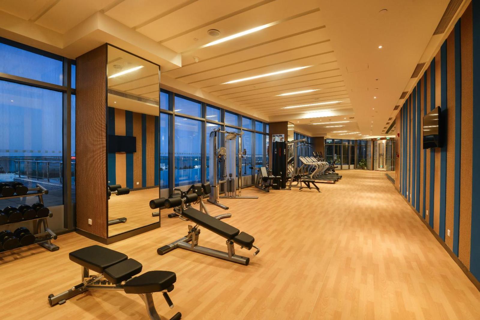 Holiday Inn Haikou West Coast By Ihg Exteriör bild